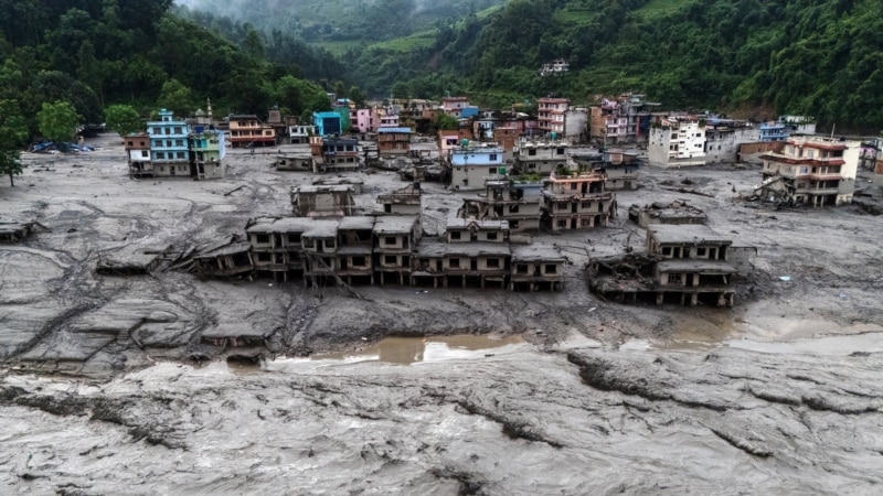 Fifty-Six Ukrainians Still Missing After Nepal Flooding