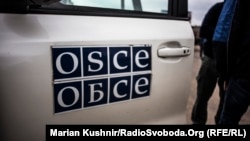 Автомобиль ОБСЕ в Луганске. 