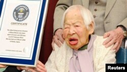 Ճապոնիա – Միսաո Օդավան Գինեսի ռեկորդների գրքից պաշտոնական հավաստագիր է ստանում այն մասին, որ նա հանդիսանում է աշխարհի ամենատարեց մարդը, 27-ը փետրվարի, 2013թ․