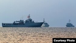 Кораблі НАТО а акваторії Одеського порту. Фото надане прес-центром Командування ВМС ЗС України
