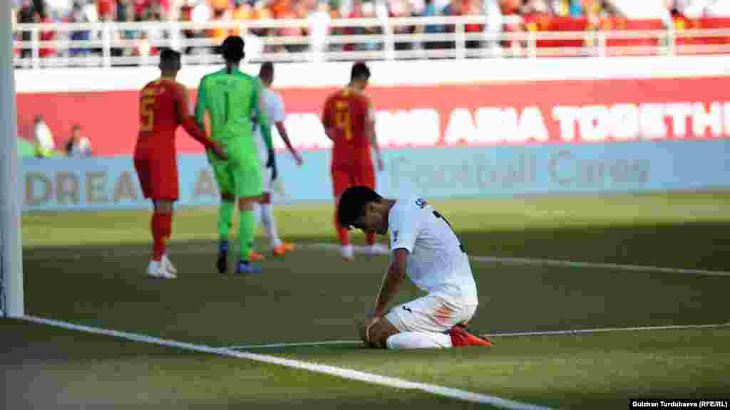 Следующий матч сборная Кыргызстана сыграет 11 января с Южной Кореей, а в заключительном круге группового этапа &ndash; 16 января &ndash; с Филиппинами.