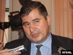 Тәжікстан социал-демократиялық партиясының басшысы Рахматилло Зоиров. Тәжікстан, 1 наурыз 2010 жыл.