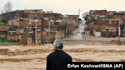 آرشیف/ عکس از سیلاب‌های اخیر در شهر خرم آباد ایران/ Source: Erfan Keshvari/ISNA (AP)