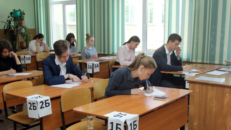 В Минздраве России рекомендовали повторно перенести экзамены в школах