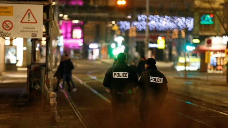 Najmanje tri osobe ubijene na božićnom marketu u Strazburu