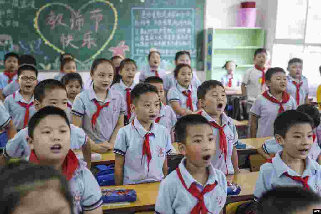 Elementary school students attend the first day of the new semester in Wuhan, China, on September 1.&nbsp;