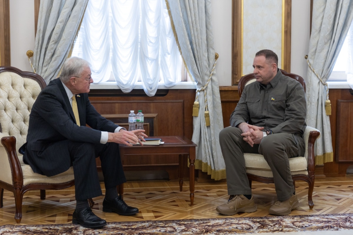 Єрмак у Вашингтоні розповів Келлогу про «важливість посилення санкцій проти Росії»