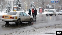 Снег во Скопје