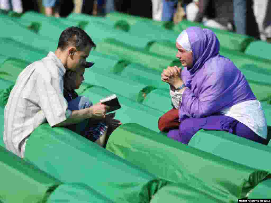 Srebrenica, 11.07.2011. Foto: RSE / Midhat Poturović 