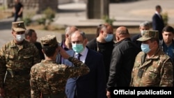 Armenia - Prime Minister Nikol Pashinian visits a military base in Syunik, April 21, 2021