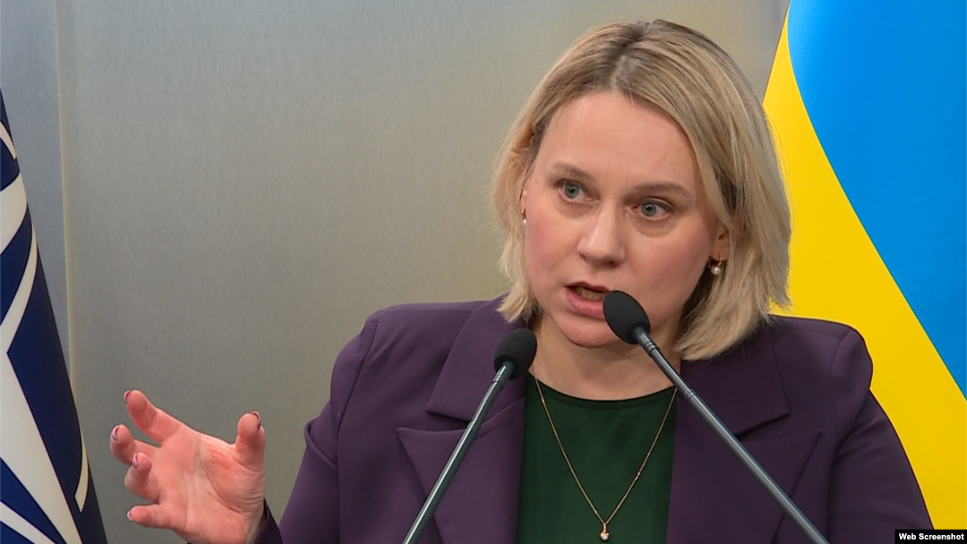 За словами Вікторії Арнаутової, протягом «місяця-двох» всі ці обмеження будуть зняті