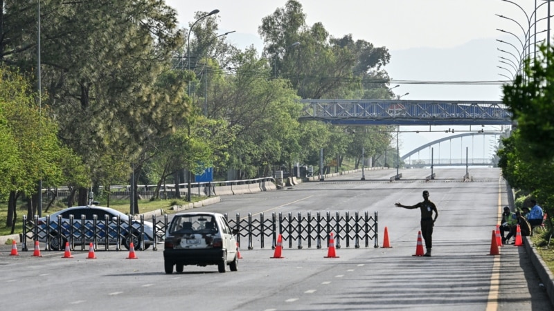 Iranian Foreign Minister Holds Talks In Oman, After US Envoys Abruptly Canceled Pakistan Trip