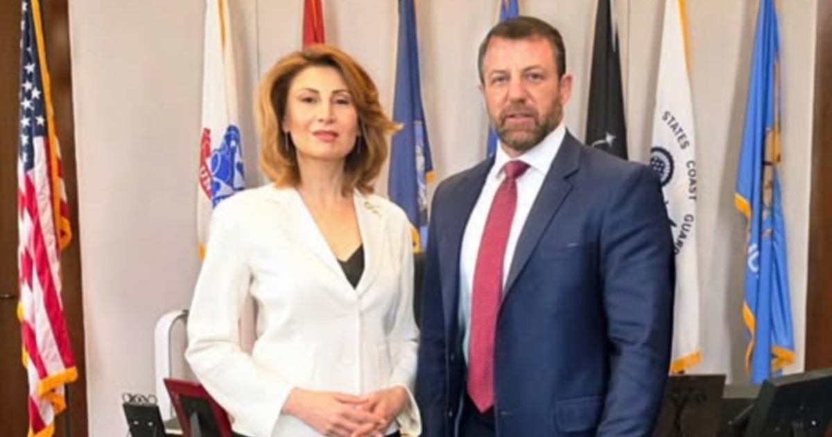 ელჩი ტალიაშვილი შეხვდა სენატორს, რომელიც აბრკოლებს "მეგობარი აქტის" მიღებას