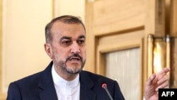 Иранскиот министер за надворешни работи Хосеин Амир-Абдолахиан. 