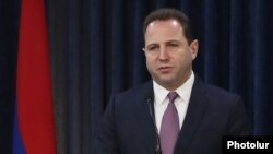 Armenia -- Armenian Defense Minister Davit Tonoyan at a news conference in Yerevan, April 9, 2019.