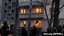 Внаслідок падіння БпЛА у Черкасах пошкоджені щонайменше чотири багатоповерхівки, кажуть в ОВА