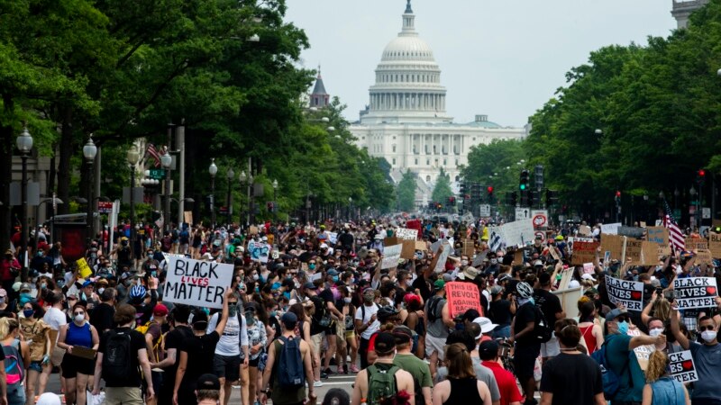 ادامه تظاهرات در امریکا؛ معترضان در چندین شهر سرک‌ها را مسدود کردند