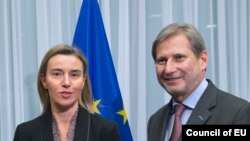 Federica Mogherini dhe Johannes Hahn