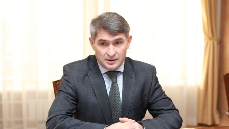 В чувашский избирком поступила жалоба на кандидата в главы республики за незаконную агитацию