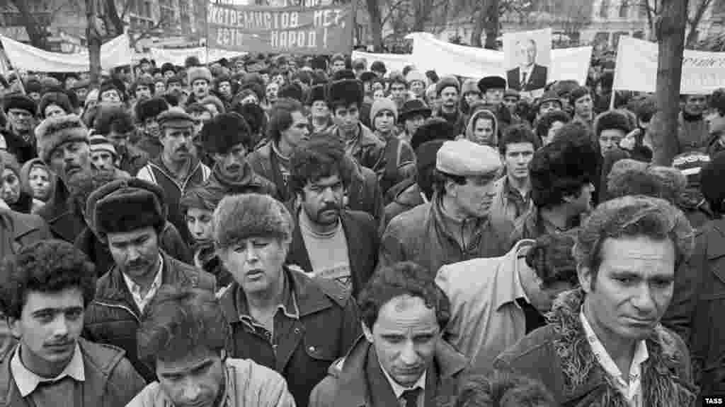 Crimean Tatars in Krasnodar, southern Russia, demanded that they be allowed to return to their homeland.&nbsp;The gathering was the first nationwide protest to be reported by the Soviet press, on March 6, 1988. Tatars were deported from Crimea en masse during World War II, after Stalin accused them of collaborating with Nazi Germany.