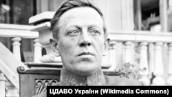 У Полтаві – рідному місті головного отамана йому і досі не встановлено пам’ятник