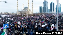 Митинг в поддержку Рамзана Кадырова в Грозном