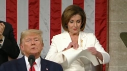 Nakon završetka govora naciji američkog predsjednika, predsjedavajuća Zastupničkog doma Nancy Pelosi pocijepala je njegov govor