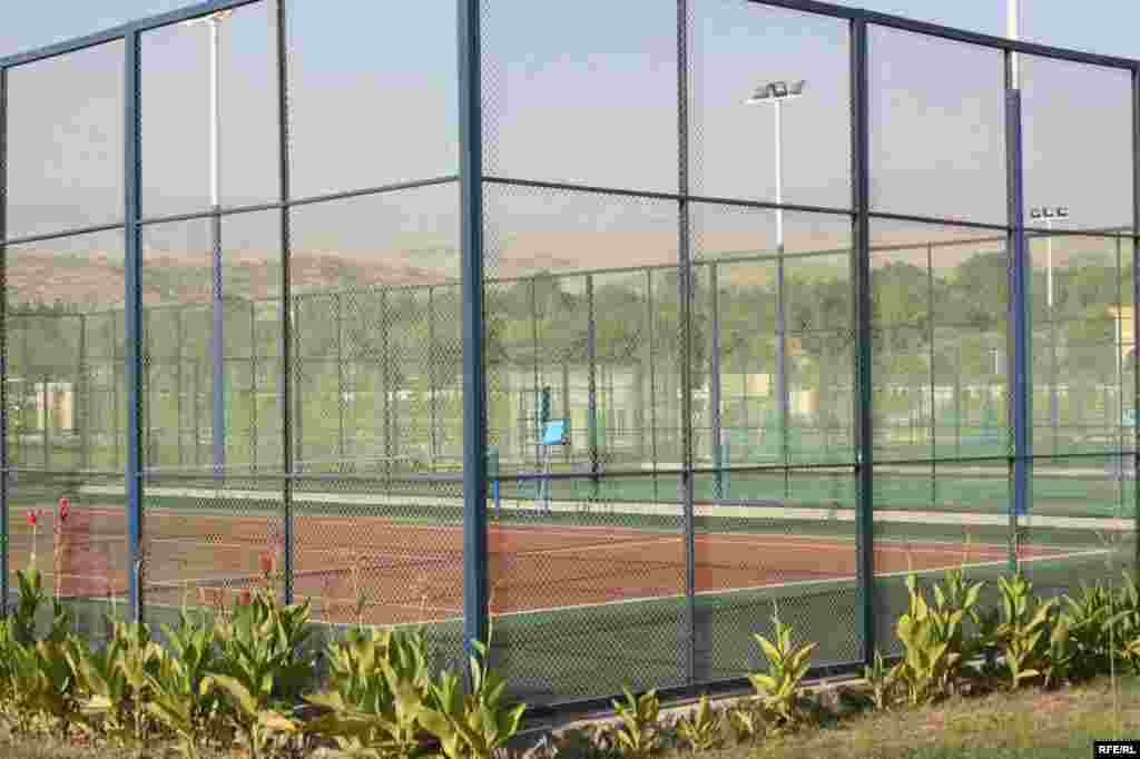 Бузургтарин тафреҳгоҳи атфол #25