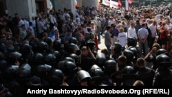 Акція протесту проти прийняття закону про мову, Київ, 4 липня 2012 року