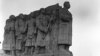 مجسمه تخریب شده ژوزف استالین در شهر پراگ سال های ۱۹۵۵تا ۱۹۶۲