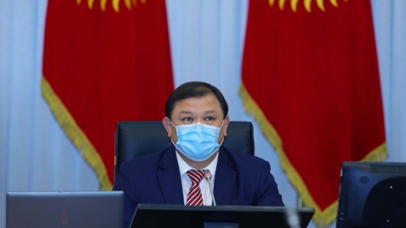 Депутат Жумабеков беткап тагынууну жайылтууну сунуштады