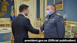 Президент України Володимир Зеленський та новий командувач Сил спеціальних операцій Григорій Галаган, 25 серпня 2020 року