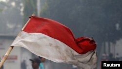 ارشیف،د اندونیزیا ملي بیرغ