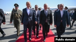 M.Pezeşkian Yerevanda