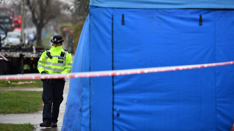 Избоден маж во Лондон, уапсени 39 луѓе