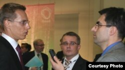 Alexander Stubb u razgovoru sa Draganom Štavljaninom