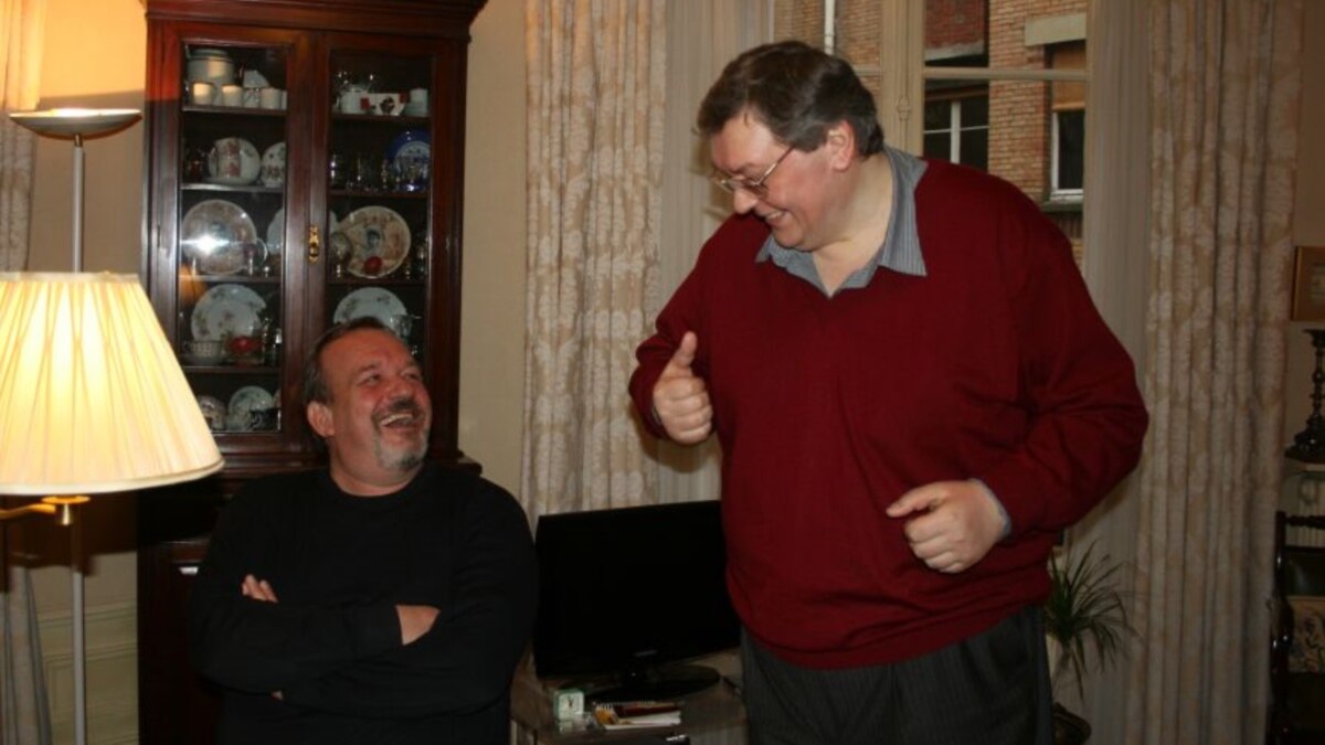 Вне алфавита”