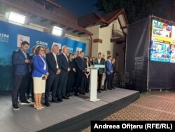 Crin Antonescu, candidatul coaliției PSD-PNL-UDMR- minorități, discurs la sediul de campanie după anunțarea rezultatelor exit poll.