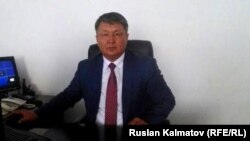 Эрмек Омошев.