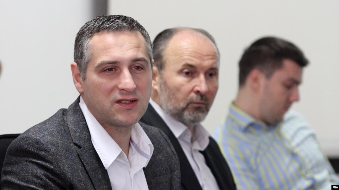 Никола Тодоров, министер за здравство и Коце Трајановски, градоначалник на Град Скопје на прес конференција.