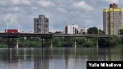 Podul peste Nistru care leagă orașele Rîbnița și Rezina
