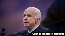 Senator John McCain is one of a number of U.S. lawmakers who have criticized President Donald Trump's comments on Vladimir Putin. (file photo)