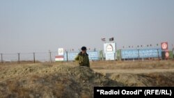 На таджикско-афганской границе. 2015 год