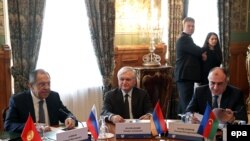 Sergei Lavrov, Eduard Nalbandian və Elmar Məmmədyarov