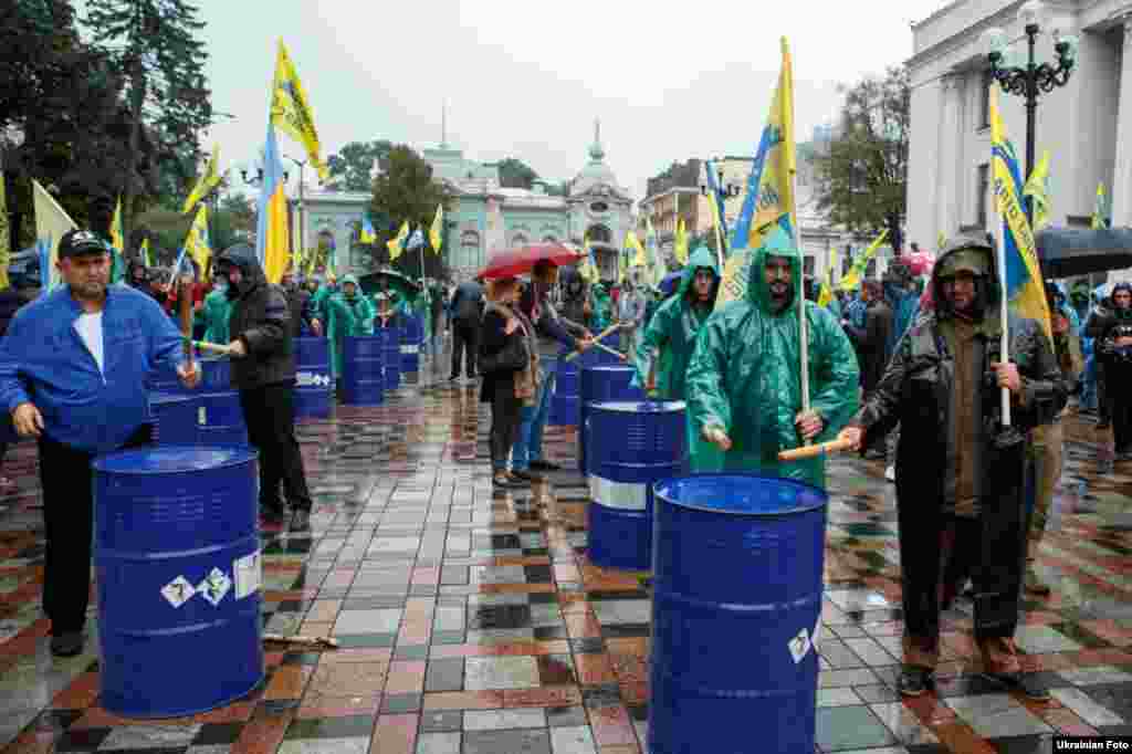 Акція протесту власників автомобілів з євро реєстрацією&nbsp;в Києві, 6 вересня 2017 року БІЛЬШЕ ПРО ЦЕ