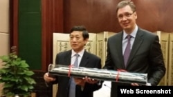 Jin Čunšeng predsednik China Railway Construction Corporation i premijer Srbije Aleksandar Vučić tokom razgovora o izgradnji pruge Beograd-Budimpešta