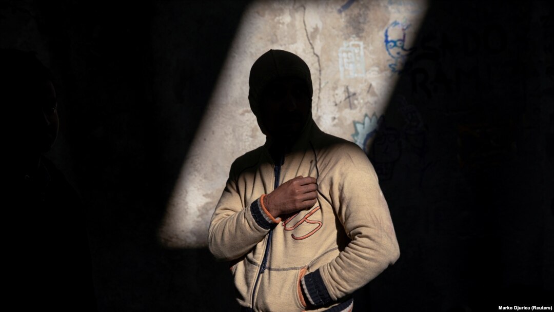 Migrant iz Bangladeša u kampu u Velikoj Kladuši (ilustracija)