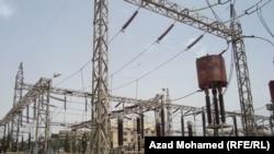 The United States has extended Iraq's waiver to buy energy supplies from Iran despite sanctions.