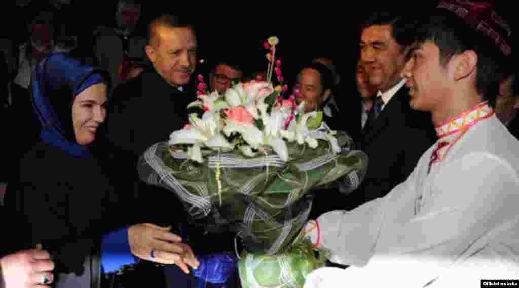Визит турецкого премьер-министра Реджепа Эрдогана в Урумчи, 2012 год.