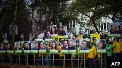 Акция в поддержку арестованных активистов "Гринпис" в Москве